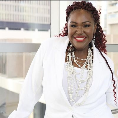 Dr. Shermnae | The Destiny Doula\u2122