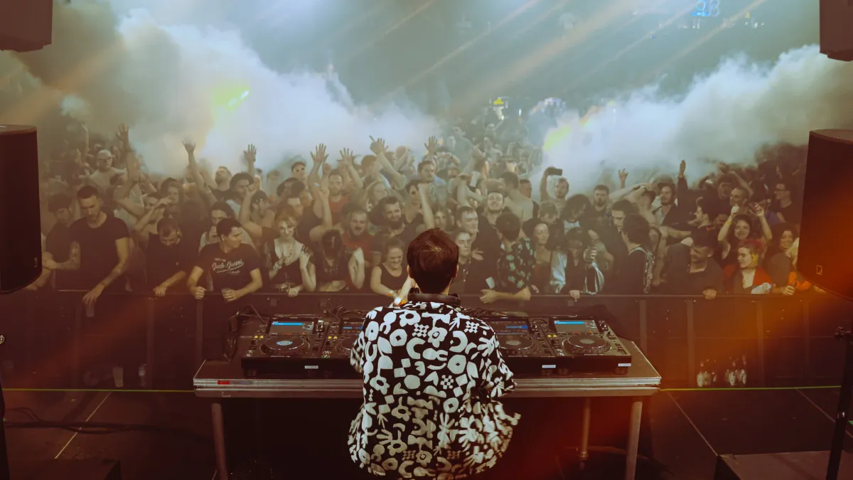 Creeds, A\u00efsha Devi, FLKN, Vortek's in Bordeaux