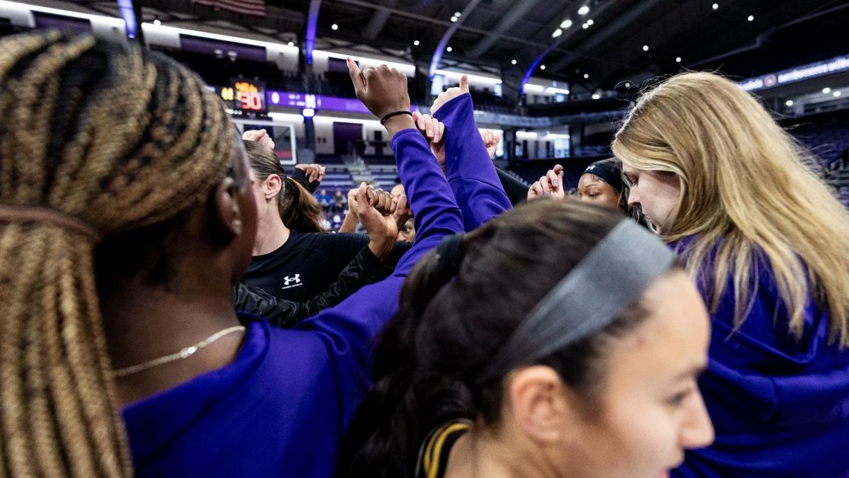 Northwestern Wildcats at George Washington Revolutionaries Womens Basketball