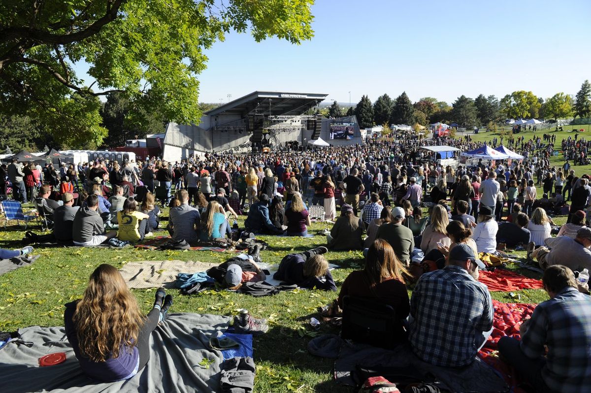 Parking Nathaniel Rateliff & The Night Sweats