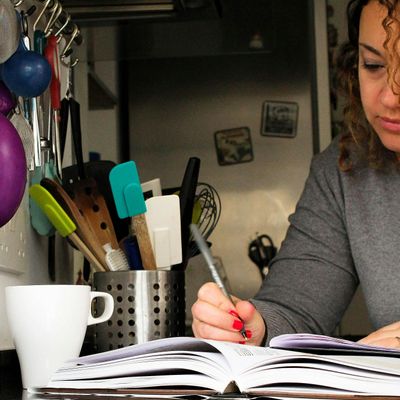 Valeria Kitchen Confusion