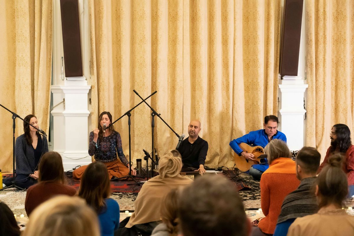 Kirtan Band - Live