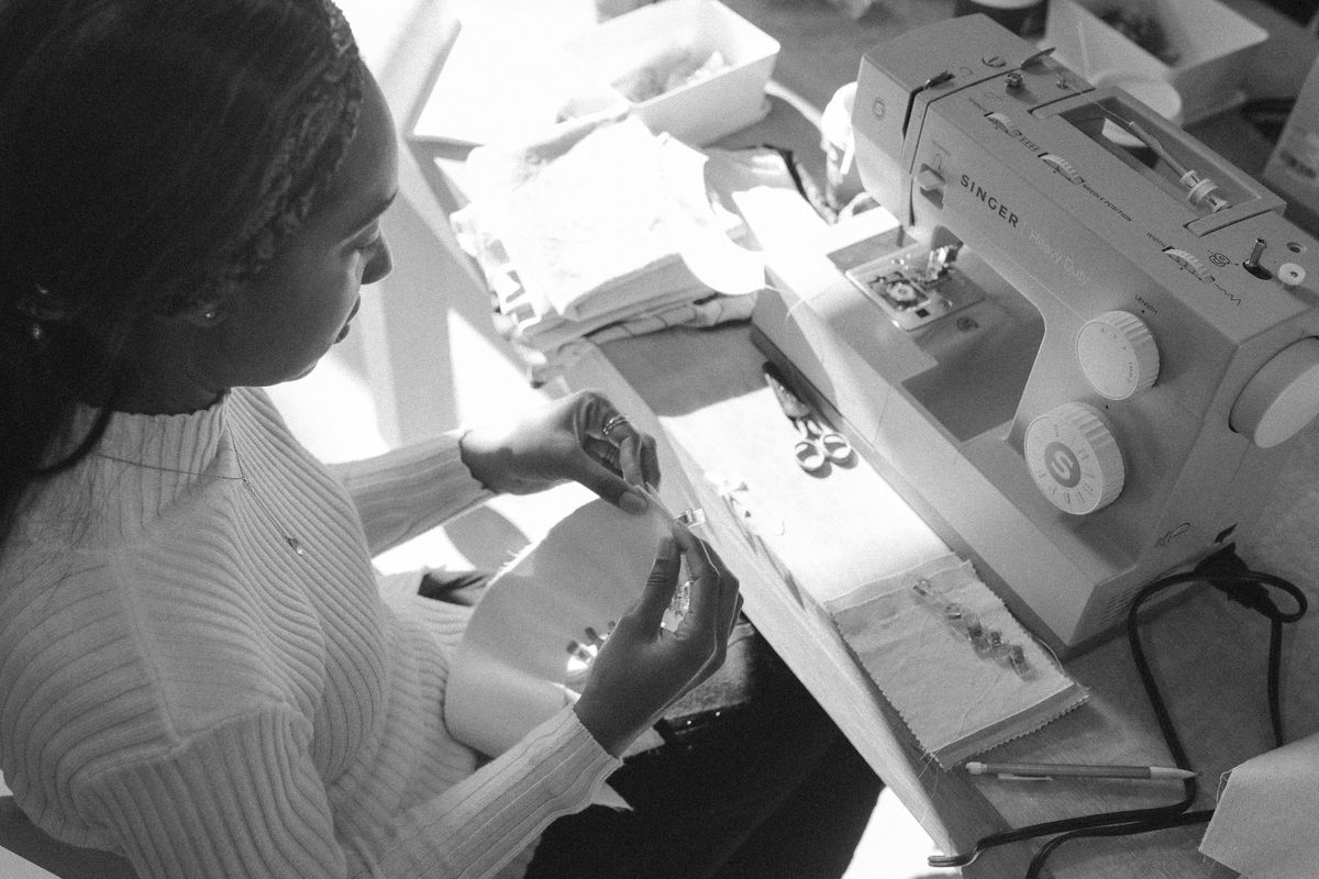 Learn to sew beginner sewing sew a giant tote bag iMasala