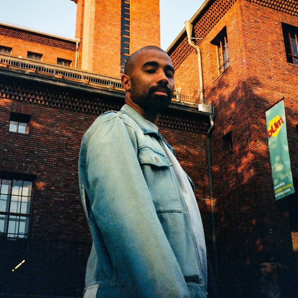 Christian AB @ Temple