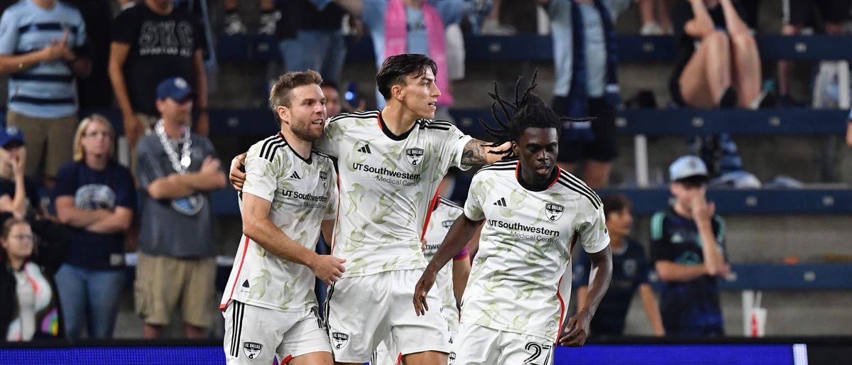 Parking Toronto FC at Vancouver Whitecaps FC