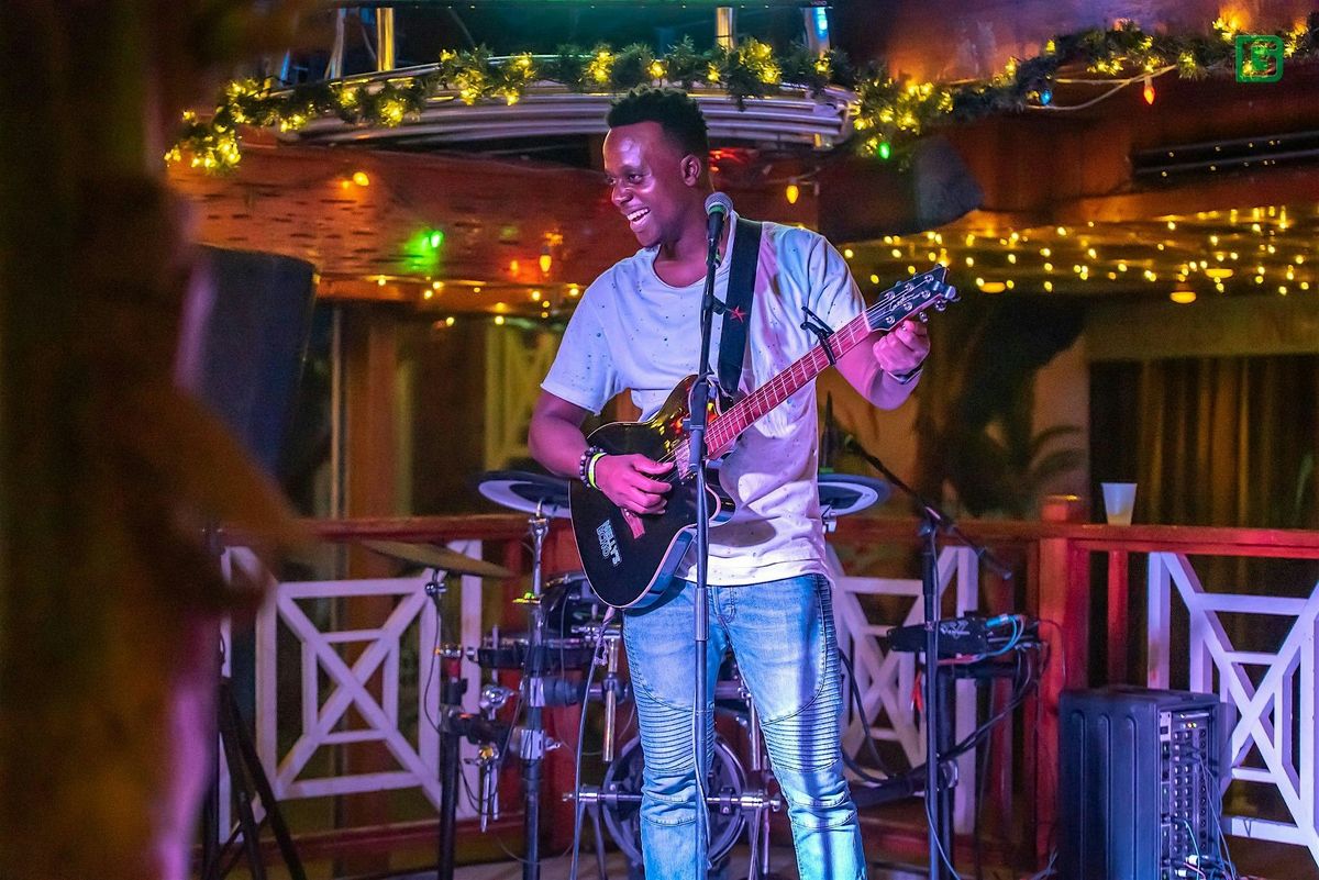 Nelly's Echo solo at Mick O'Sheas Irish Pub