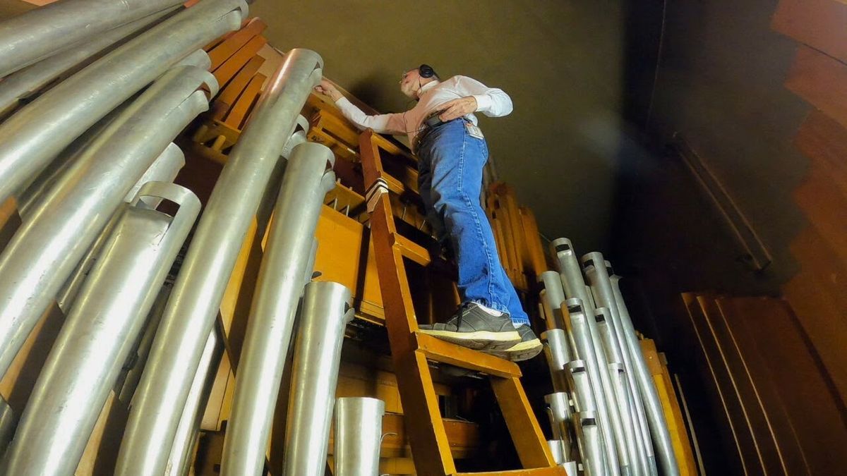 Silent Movie Mondays: Lady Windermere's Fan