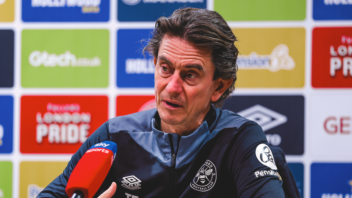 Manchester City FC vs Brentford FC at Etihad Stadium