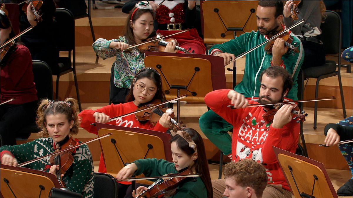 WALLCAST\u00ae Concert: Sounds of the Season