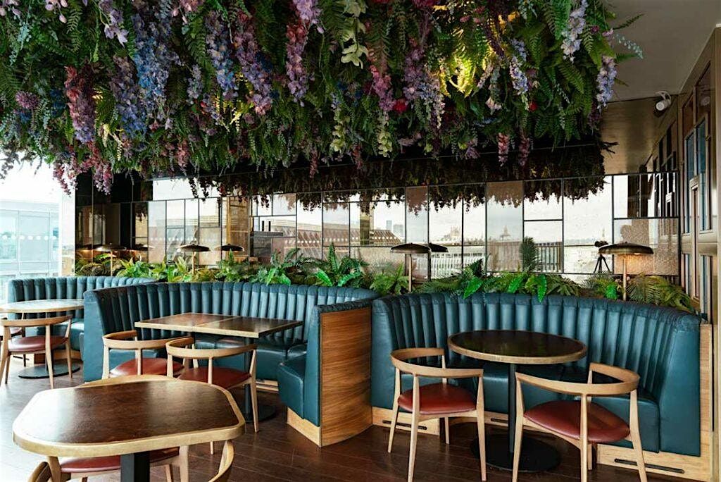 Monday Night Speed Dating @ LSQ Rooftop Bar (Ages 30-50)