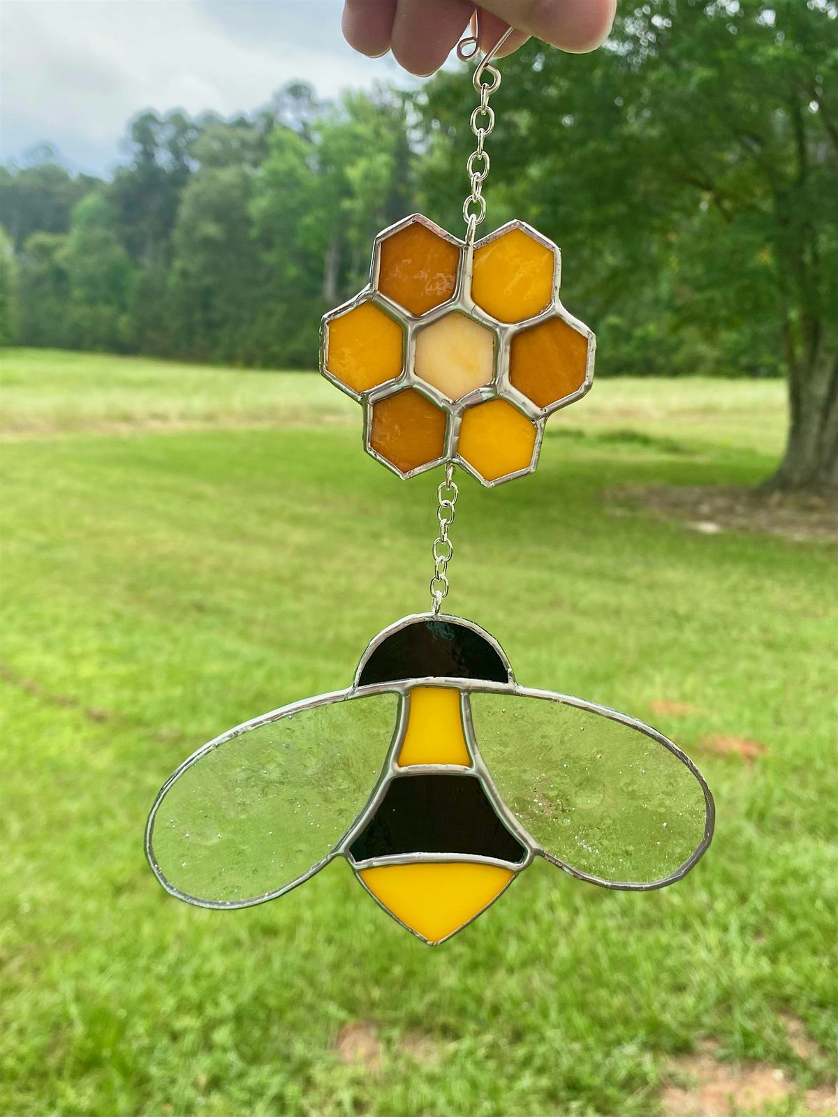 Make-and-Take Bumble Bee Sun Catcher