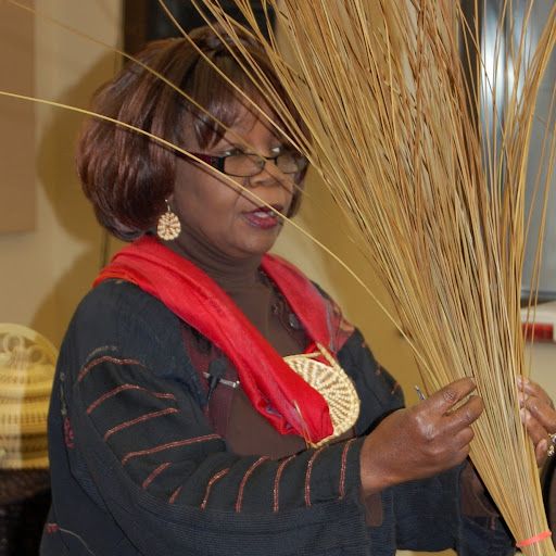 Sweetgrass Basket Weaving Workshop With Henrietta Snype | Drayton Hall ...