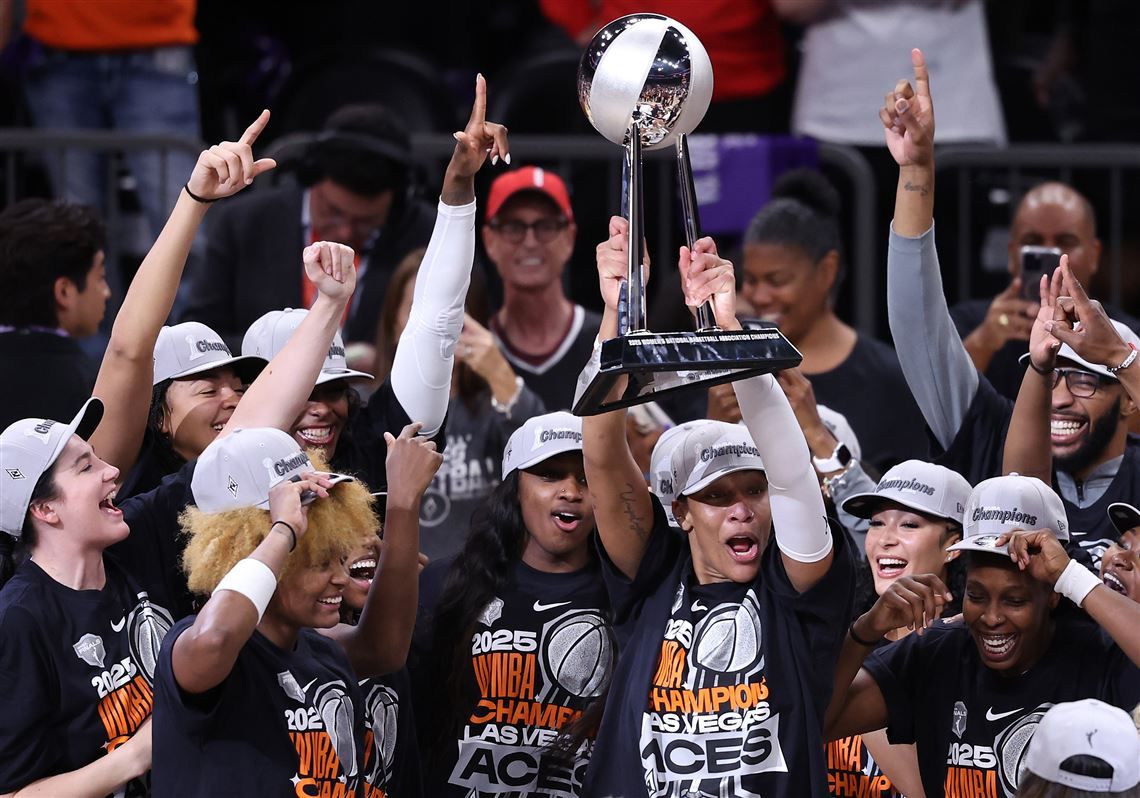 Las Vegas Aces at Phoenix Mercury at Mortgage Matchup Center