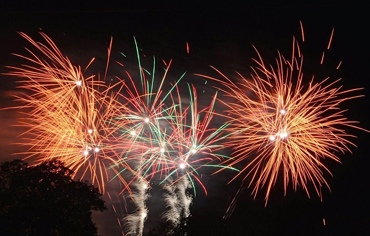 Bovington Garrison Bonfire And Fireworks 2022 Free Lulworth Camp bovington-garrison-bonfire-and-fireworks-2022-free-lulworth-camp