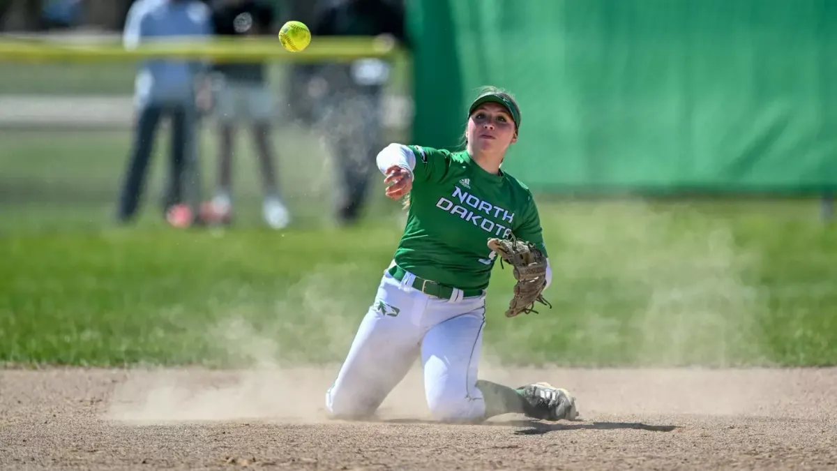 Parking Omaha Mavericks at Lamar Cardinals Mens Basketball