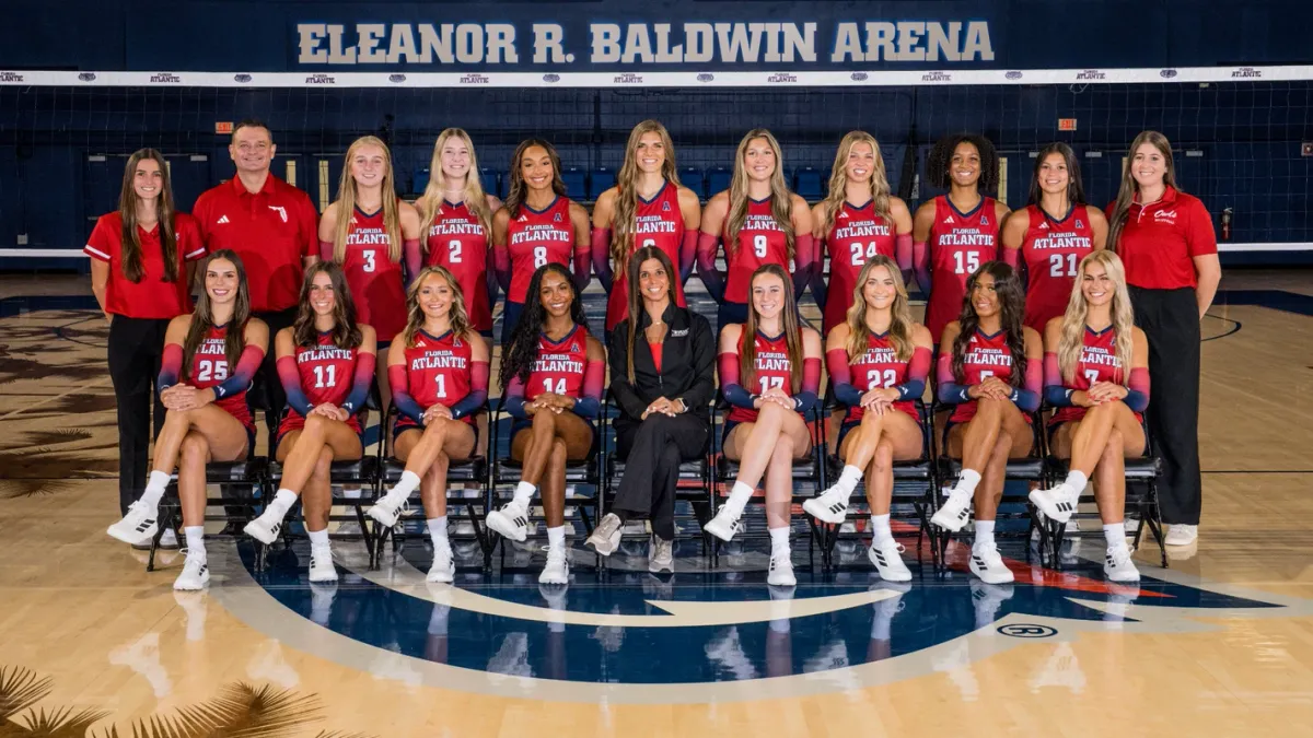Florida Atlantic Owls at Michigan Wolverines Womens Volleyball