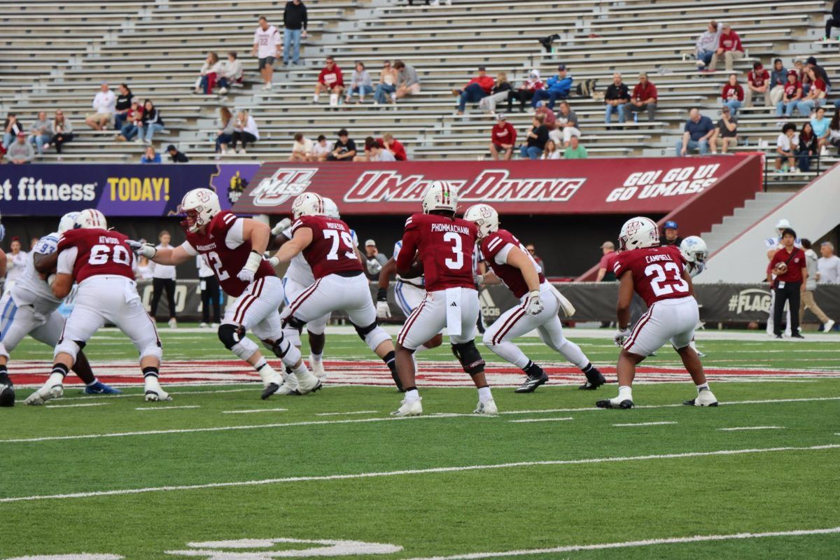 Parking Miami (OH) RedHawks at UMass Minutemen Mens Basketball