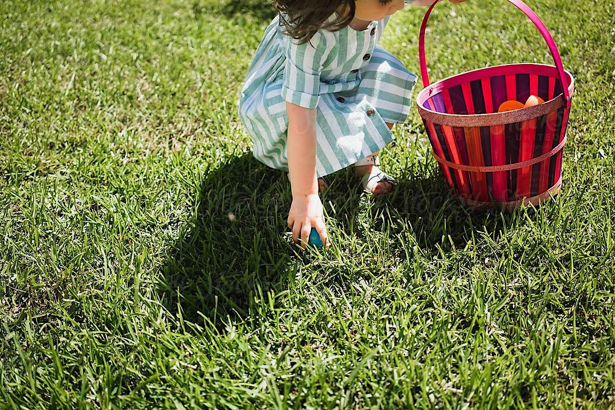 Easter Eggstravaganza Manhattan Village Manhattan Beach CA April easter-eggstravaganza-manhattan-village-manhattan-beach-ca-april