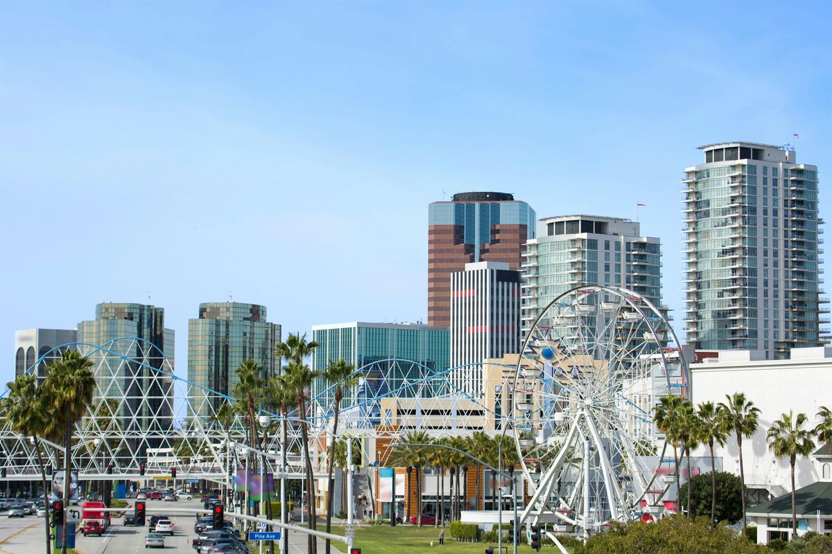 An Action-Packed Scavenger Hunt! - Long Beach Art & Architecture