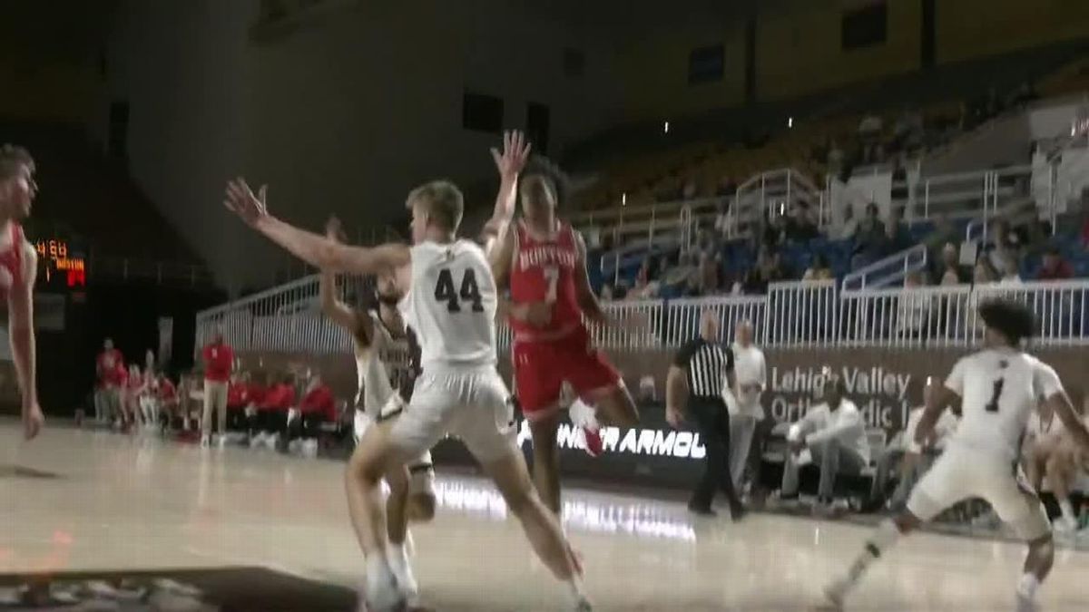 Penn State Hazleton Nittany Lions at Lehigh Mountain Hawks Mens Basketball