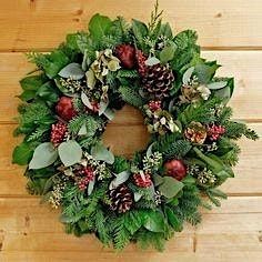 Floristry - Christmas Wreath Making | Hunloke Adult Community Education ...