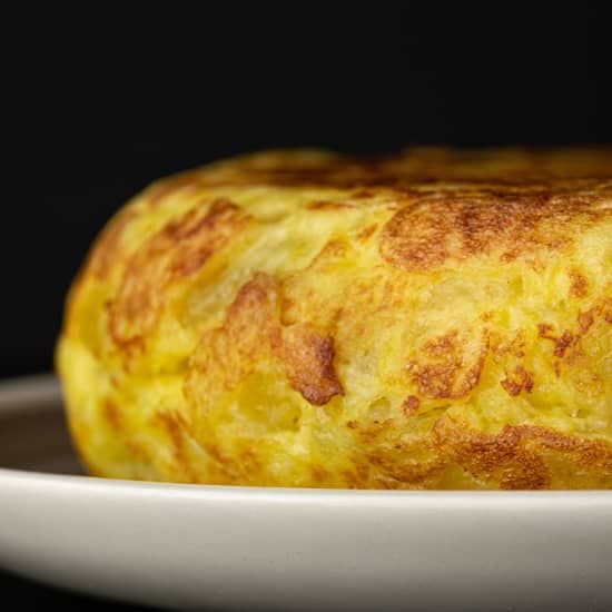 Pincho de tortilla, Gilda, bebida y caf\u00e9 o chupito en Malasa\u00f1a