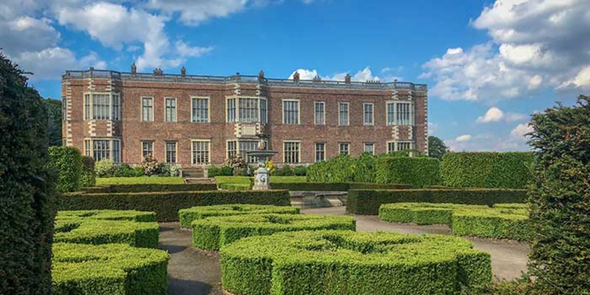 Dad & Kids Walk at Temple Newsam Temple Newsam, Leeds, EN May 1, 2022