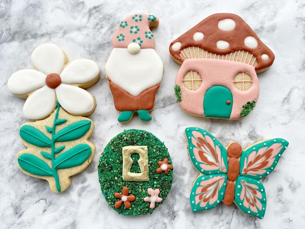 May 19 Cookie Decorating Class at Scoops 'n Cups Cafe