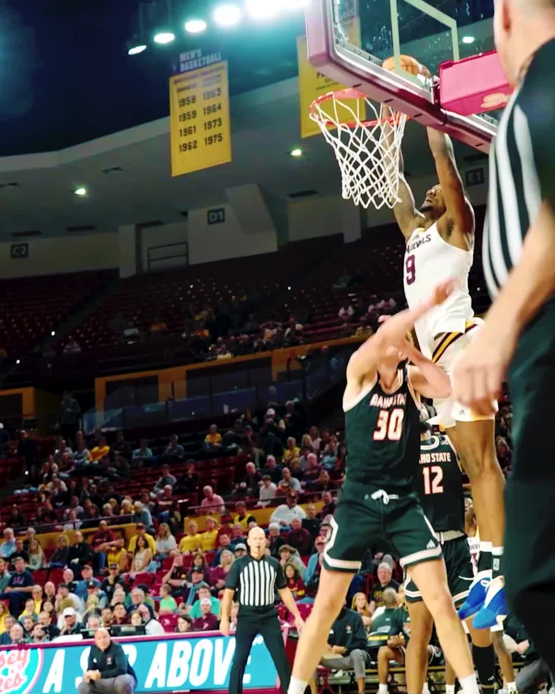 HyVee Hoops Border Showdown: Kansas Jayhawks vs. Missouri Tigers