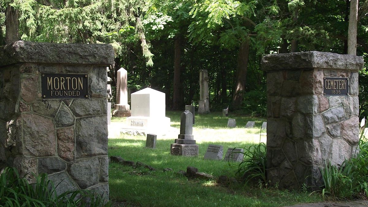 Morton Hill Cemetery Tour