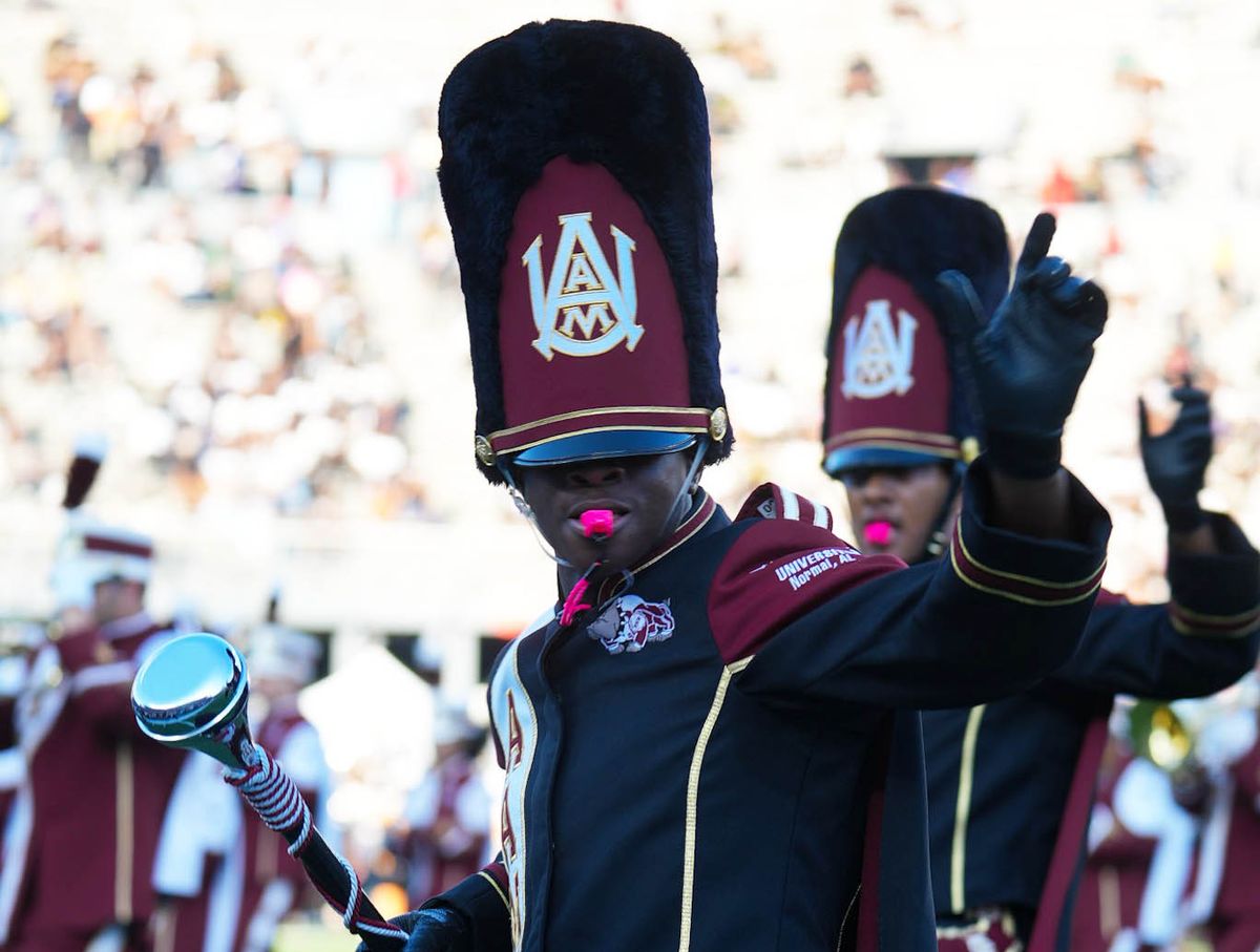 Breaking Bands \u2014 A Monthly Local and Regional Band Showcase at MadLife Stage and Studios