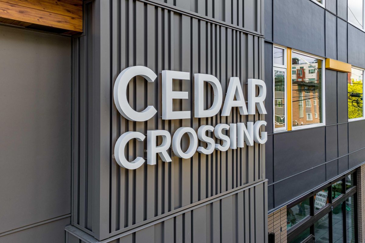 Cedar Crossing Grand Opening Cedar Crossing Apartments Courtyard