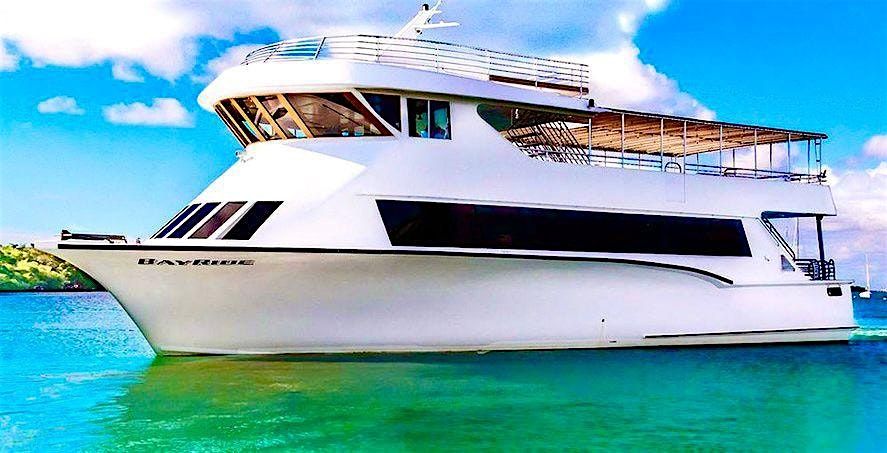 Best Miami Booze Cruise - All Inclusive Boat Party
