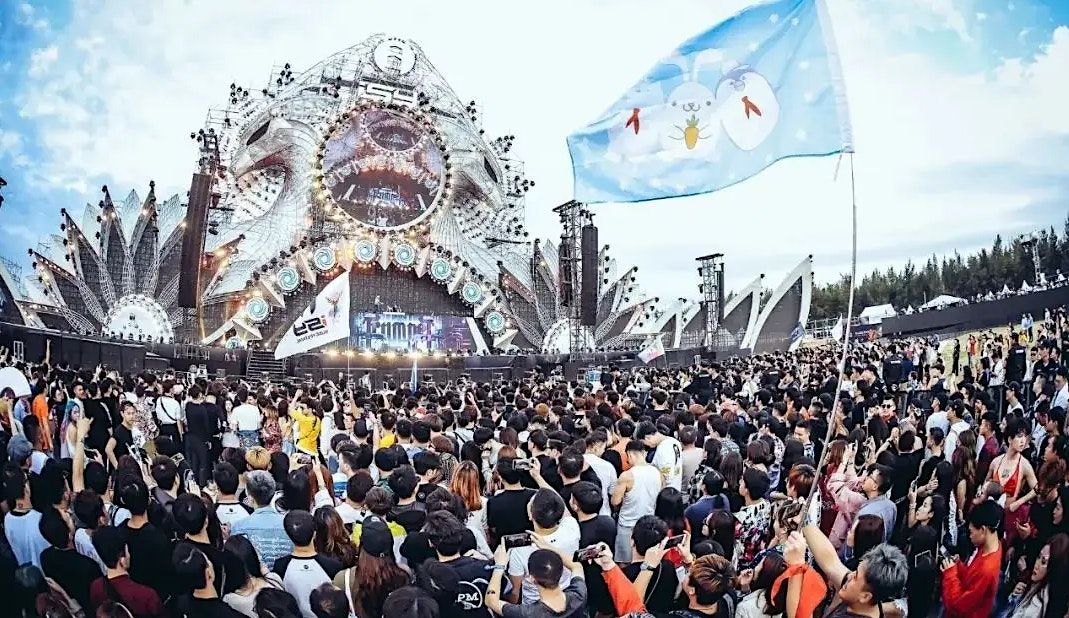 KRISHNAN DIXIT Carnival 2022 Electronic music Festival 875 N