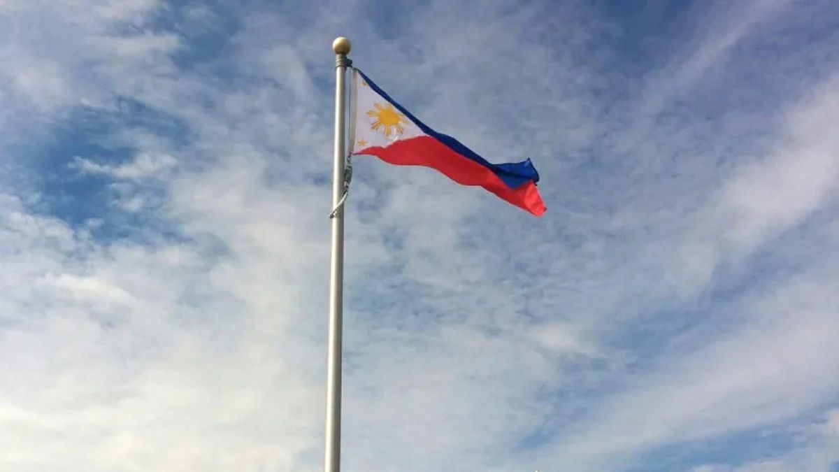 Philippines Flag Raising Ceremony at Parliament Hill, Ottawa ...