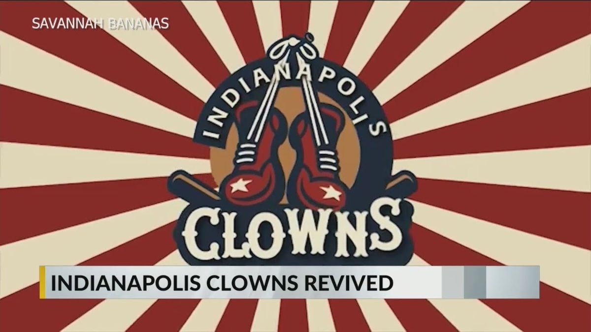 Savannah Bananas at Indianapolis Clowns at Great American Ball Park