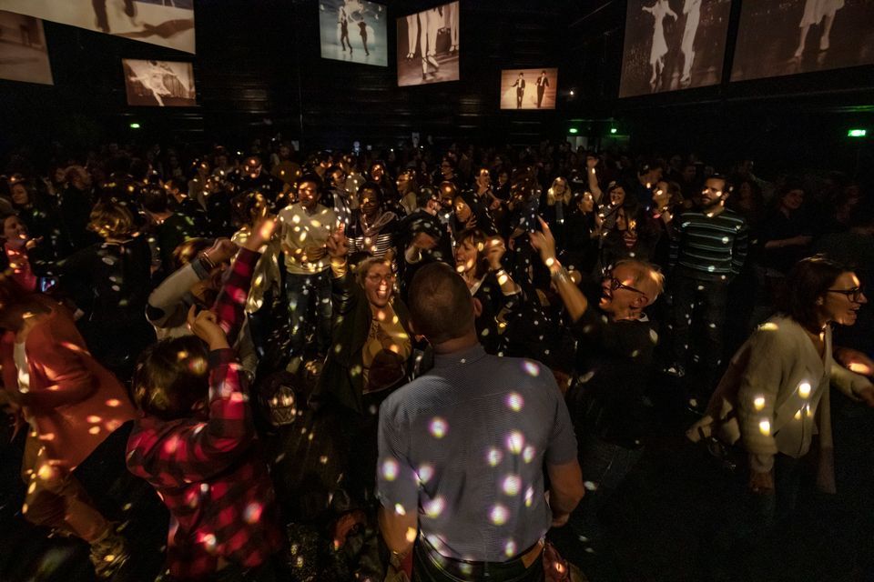 Le bal litt\u00e9raire de Paris en toutes lettres