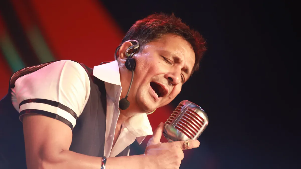Sukhwinder Singh in Mumbai