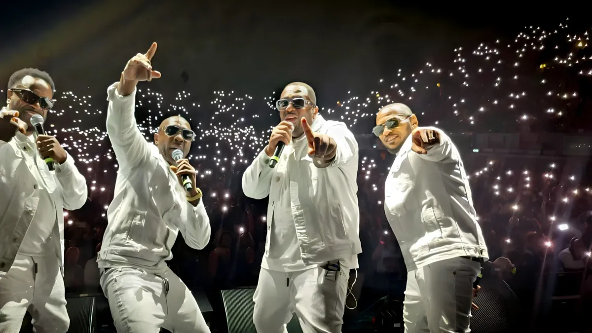 Blackstreet, Jon B., Frankie J, Zapp, MC Magic, Rose Royce, One Way, Peaches & Herb, GQ in Phoenix