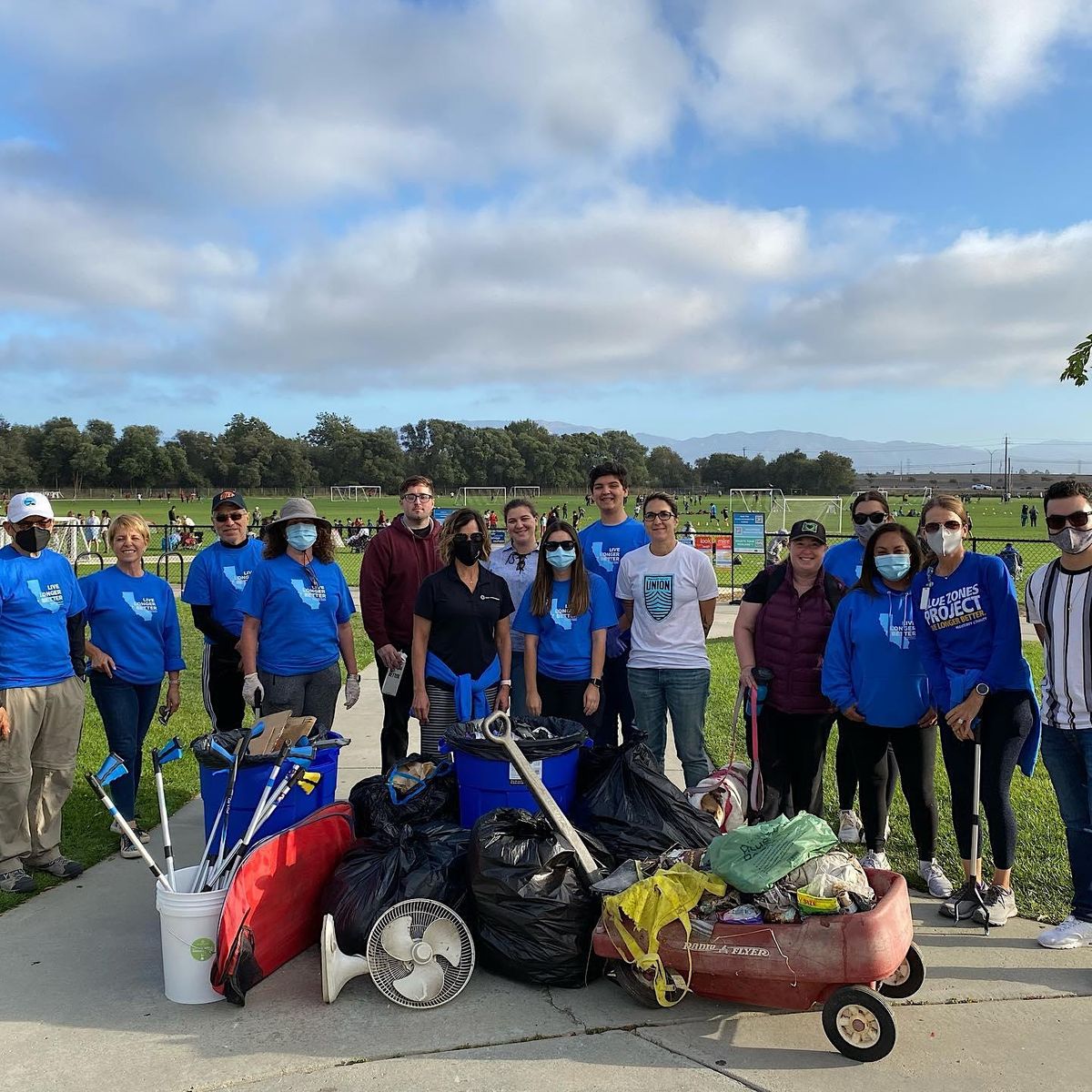 Salinas Soccer Complex Clean Up |Limpieza del Complejo de Fútbol de ...