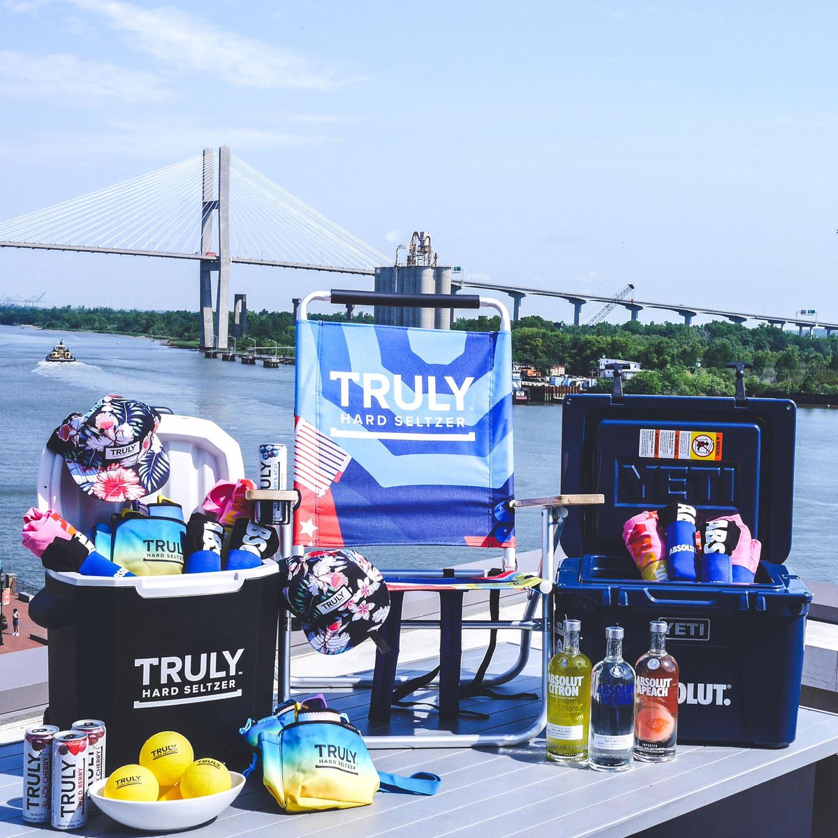 Absolutly Truly Awesome Top Deck Fourth of July Party Top Deck Bar