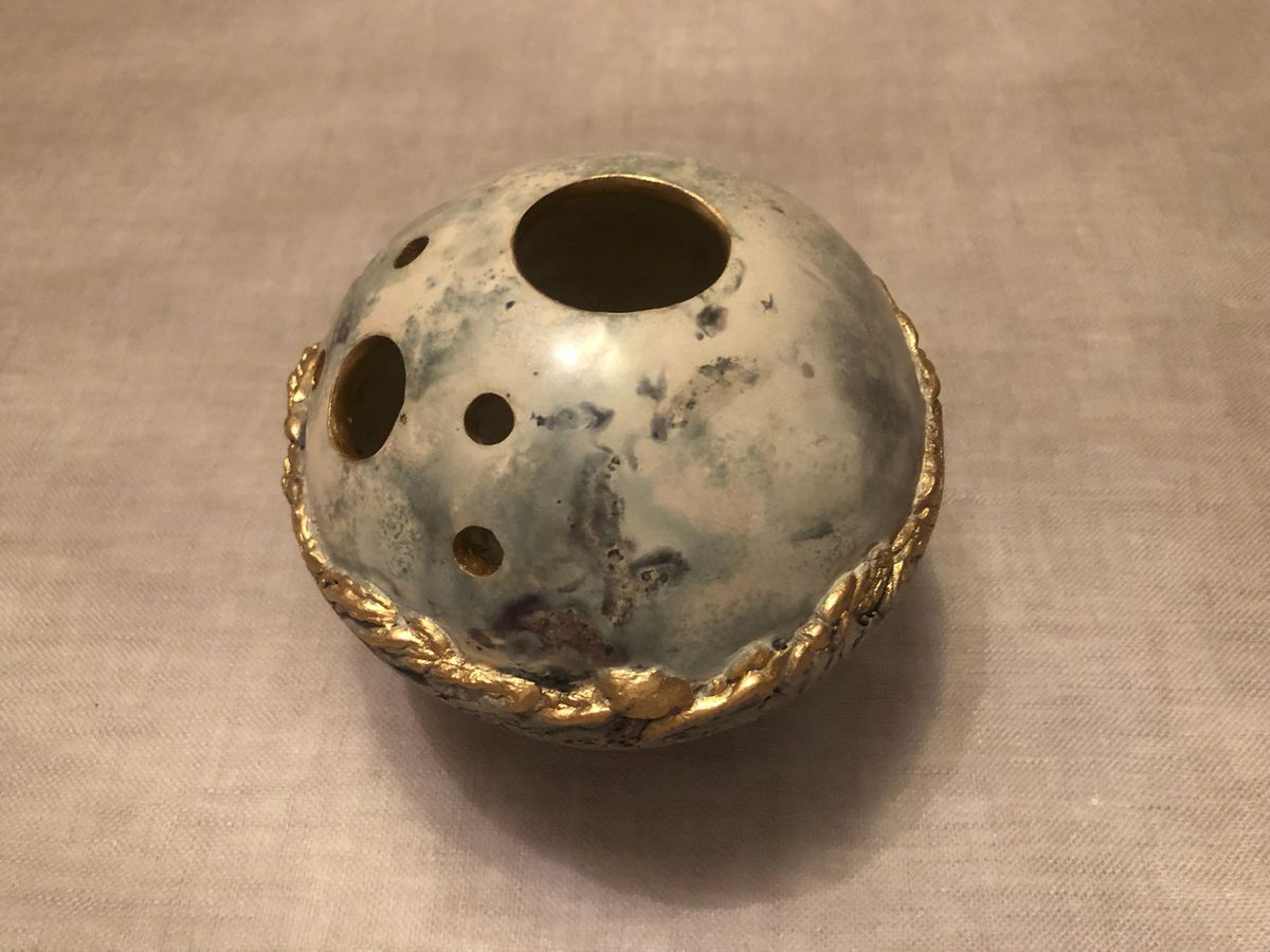 WHEN THE SMOKE CLEARS, THE MANUREWA POTTERS CLUB