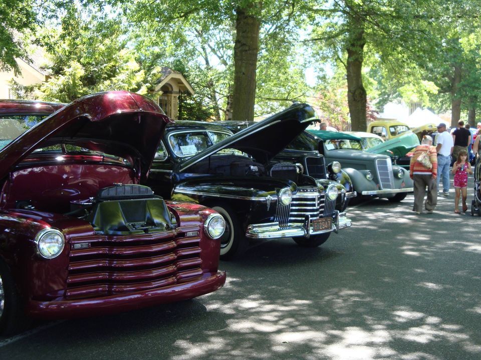 Razz & Shine Cruise-in, presented by Lynden Lube And Auto