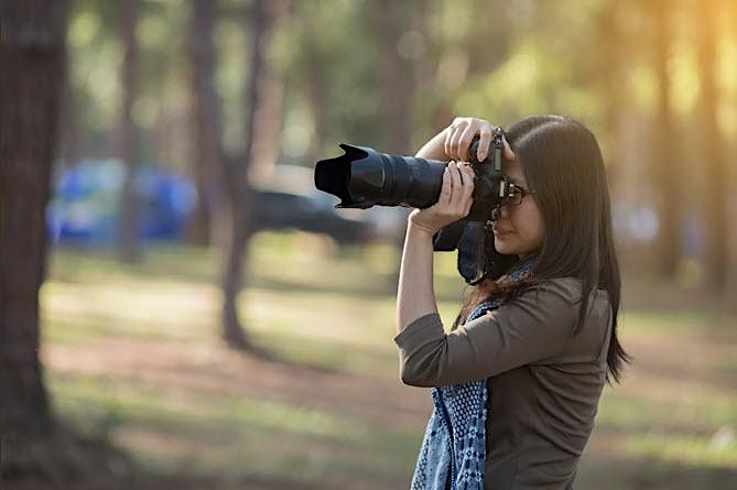 Introduction - Fundamentals of Photography by Elody Crimi