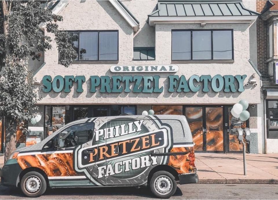 NATIONAL PRETZEL DAY 2023! Philly Pretzel Factory Mayfair, Delran