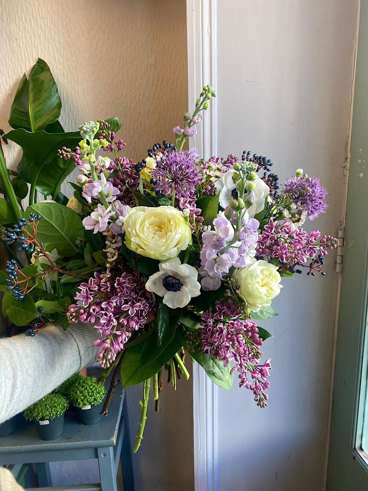 Bouquet Making The Brighton Flower Company May 5, 2023