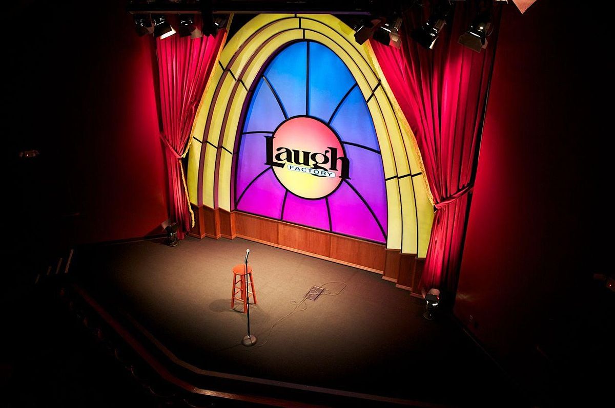 Friday Night Standup Comedy at Laugh Factory Chicago!