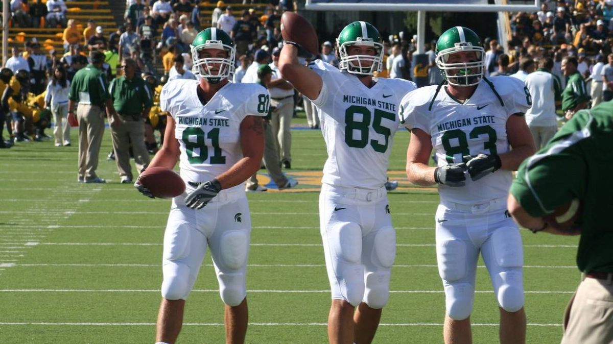 Youngstown State Penguins at Michigan State Spartans Football