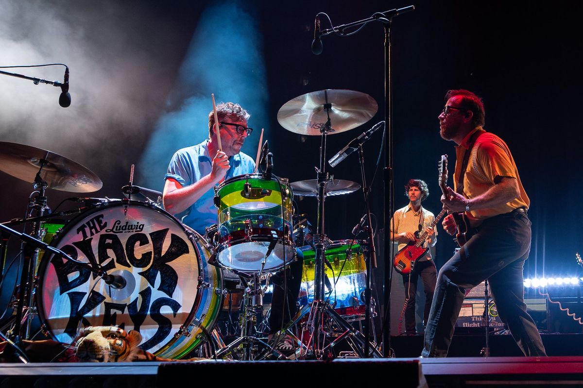 The Black Keys with The Heavy Heavy