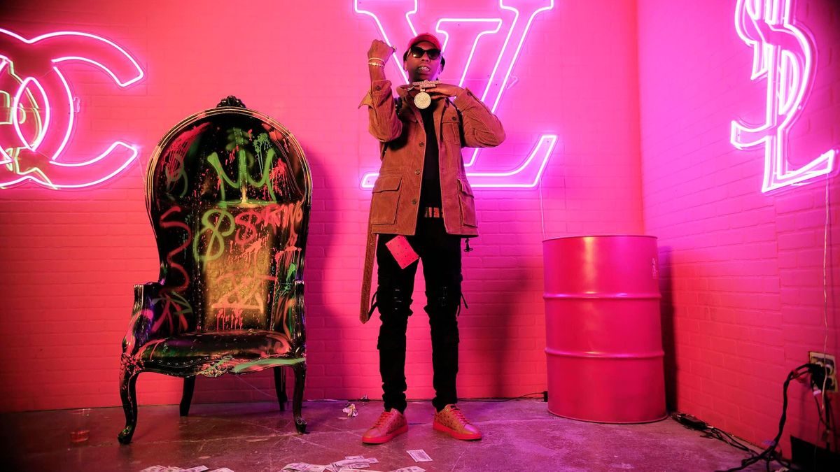 GOLDENBOY COUNTUP SHISHA CAFE Shisha Cafe, Tallahassee, FL August